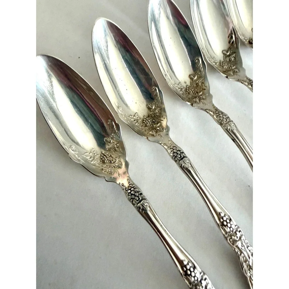 6 Silver Plated 1908 Rogers La Vigne Grapefruit Spoons